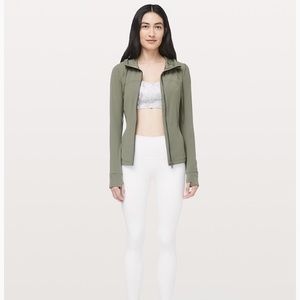 Lululemon Winder Under HR Crop Flocked